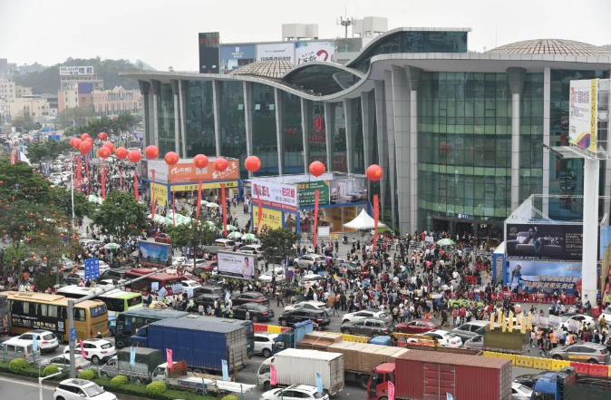 从小镇走向全球，这个展会如何昂首走过20年？